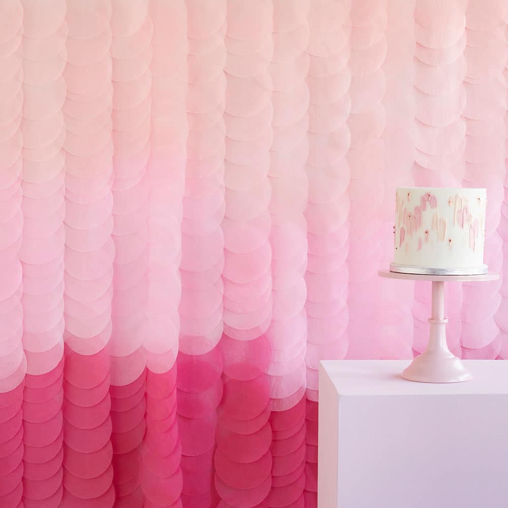 Kreppapir bakgrunn i rosa ombre