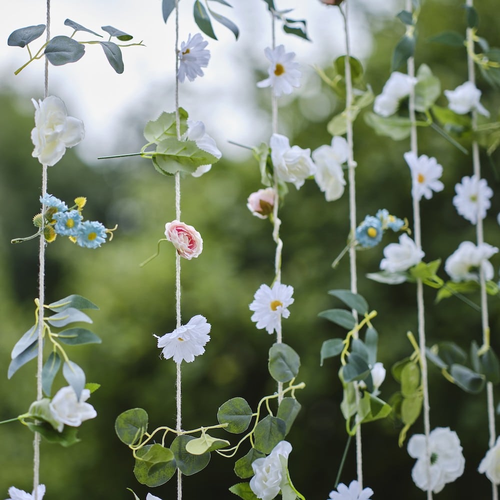 Hanging flower background
