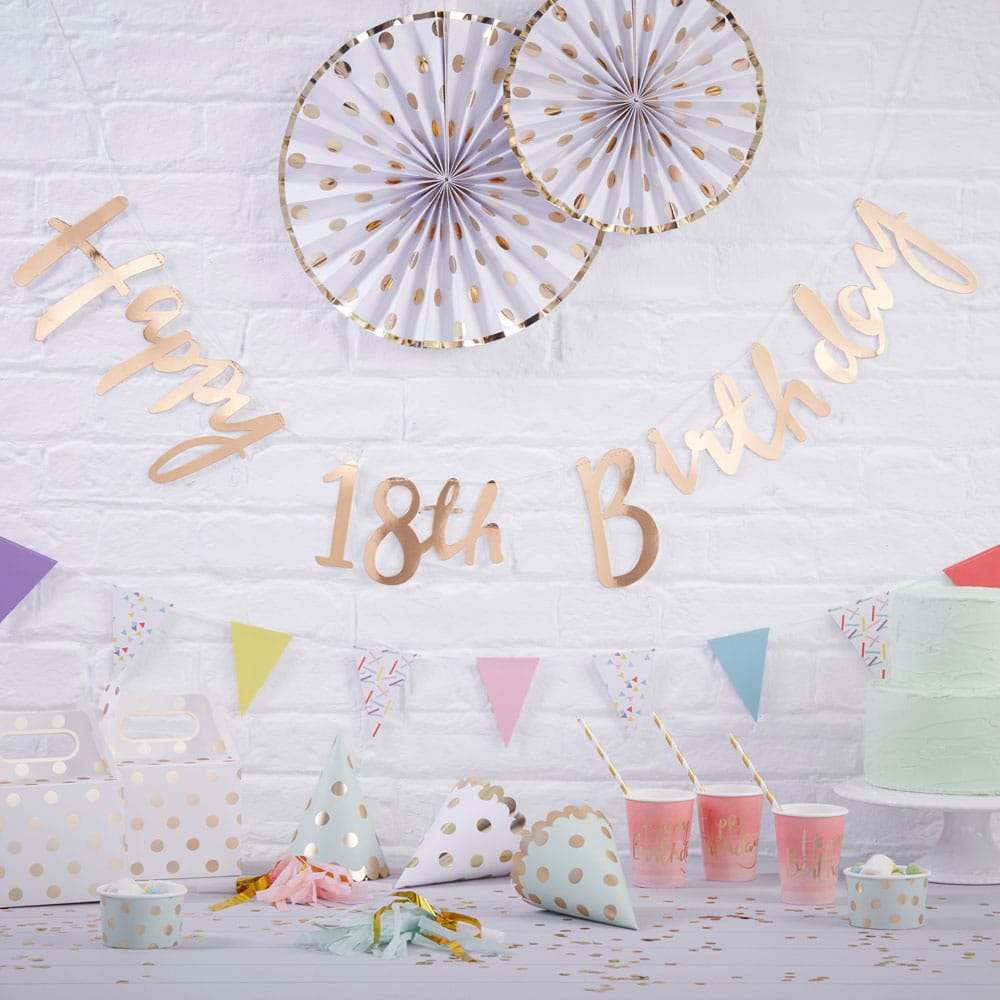 Happy birthday-banner i gull (18 år)