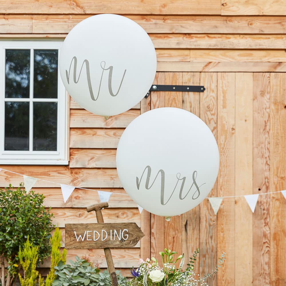 "Mr&Mrs" Ballonger